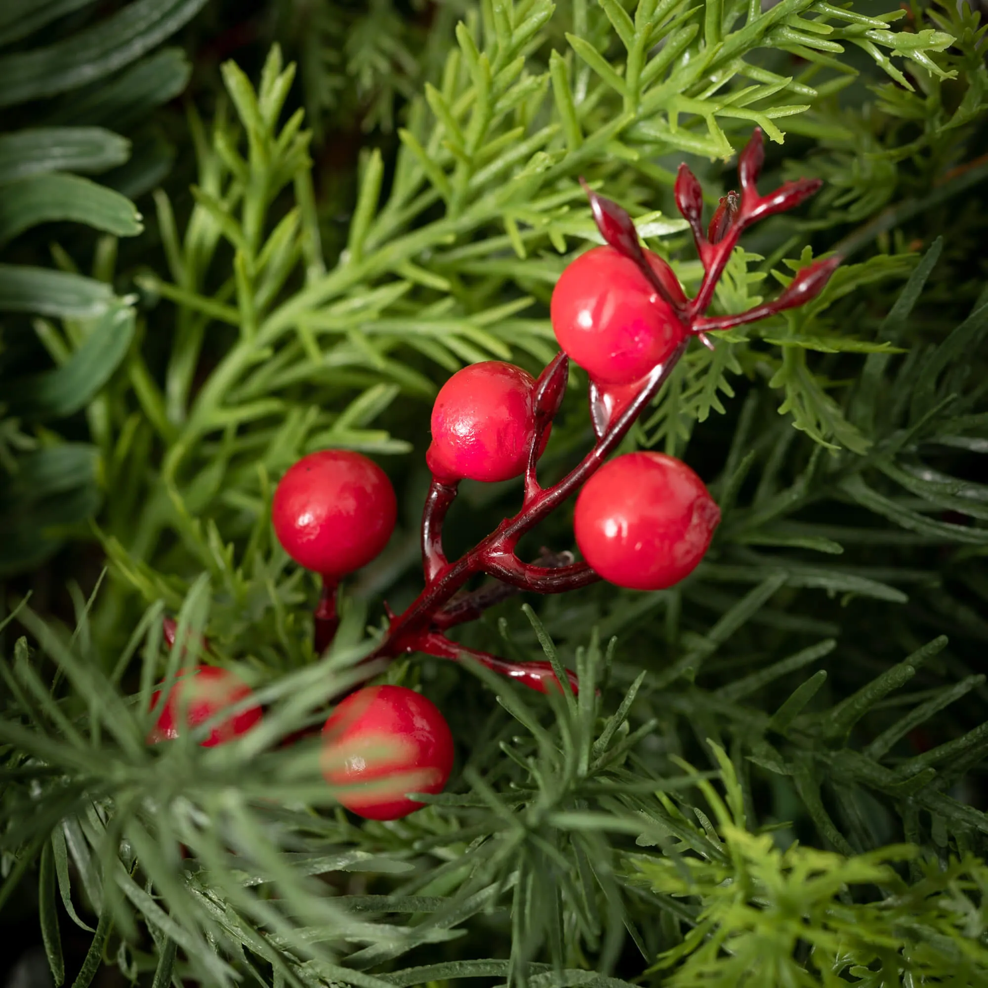 7"H Sullivans Pine And Berry Orb, Green