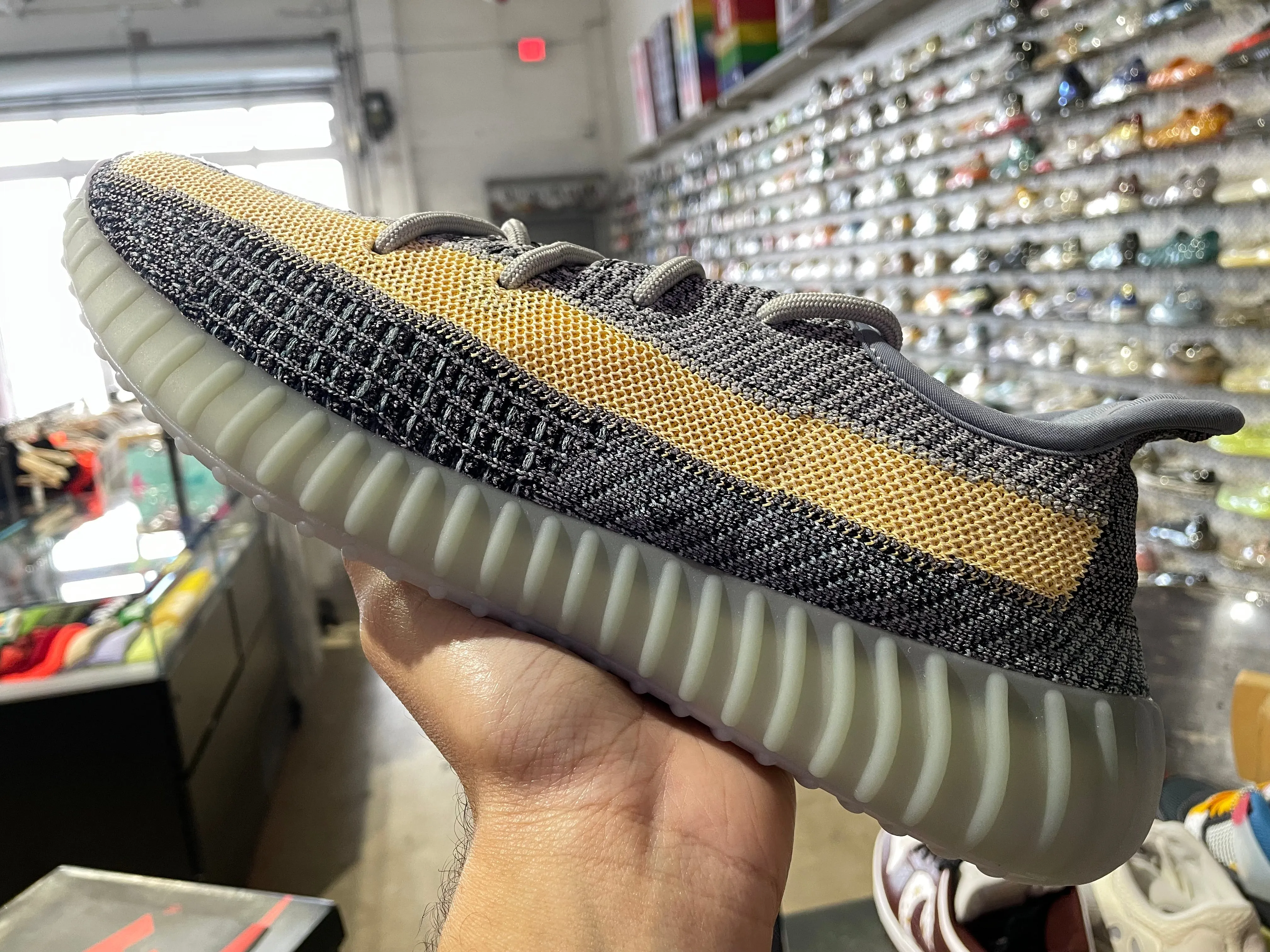 Adidas Yeezy Boost 350 V2 - Ash Blue