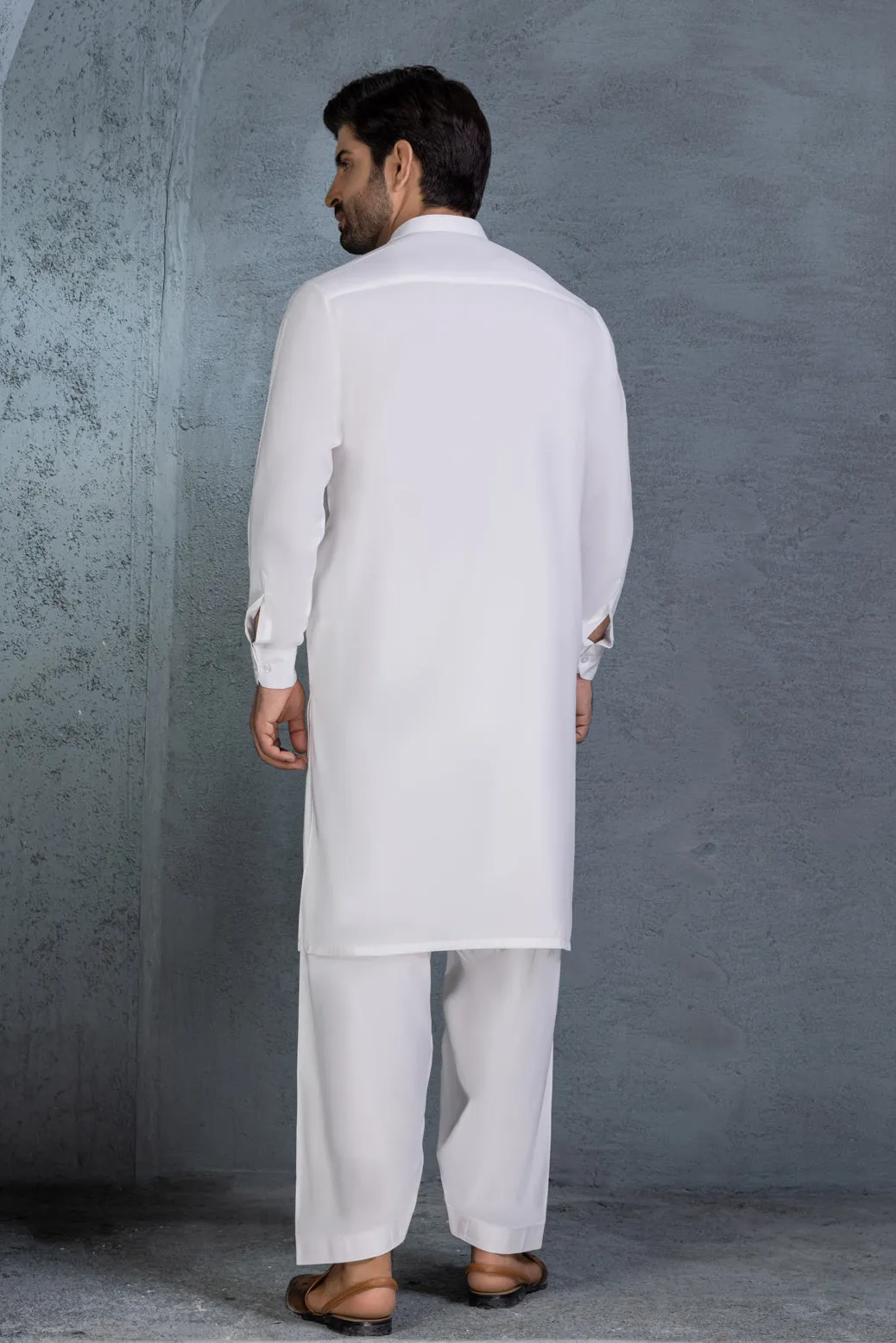 B-WHITE-BLENDED-SHALWAR SUIT-(GSBB22-009)