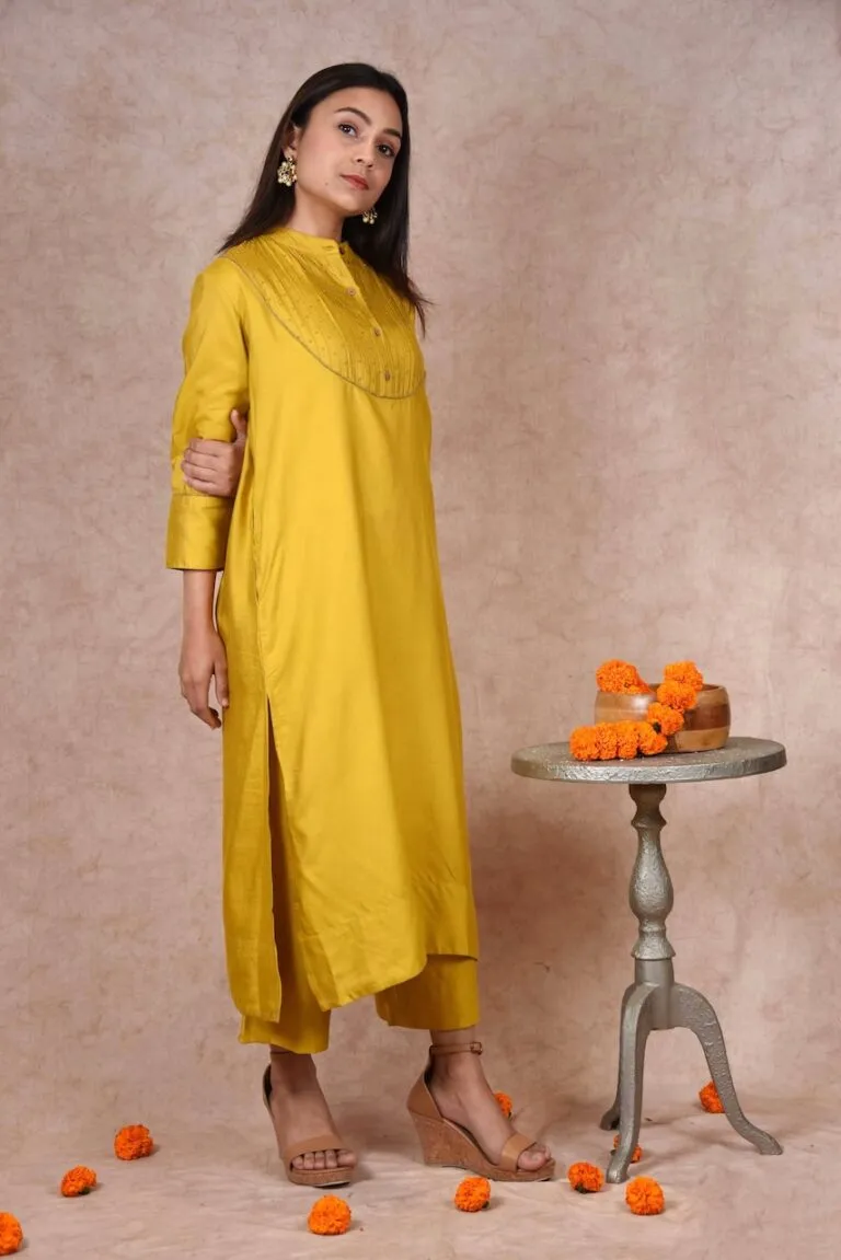 Basanti Silk SuitSet