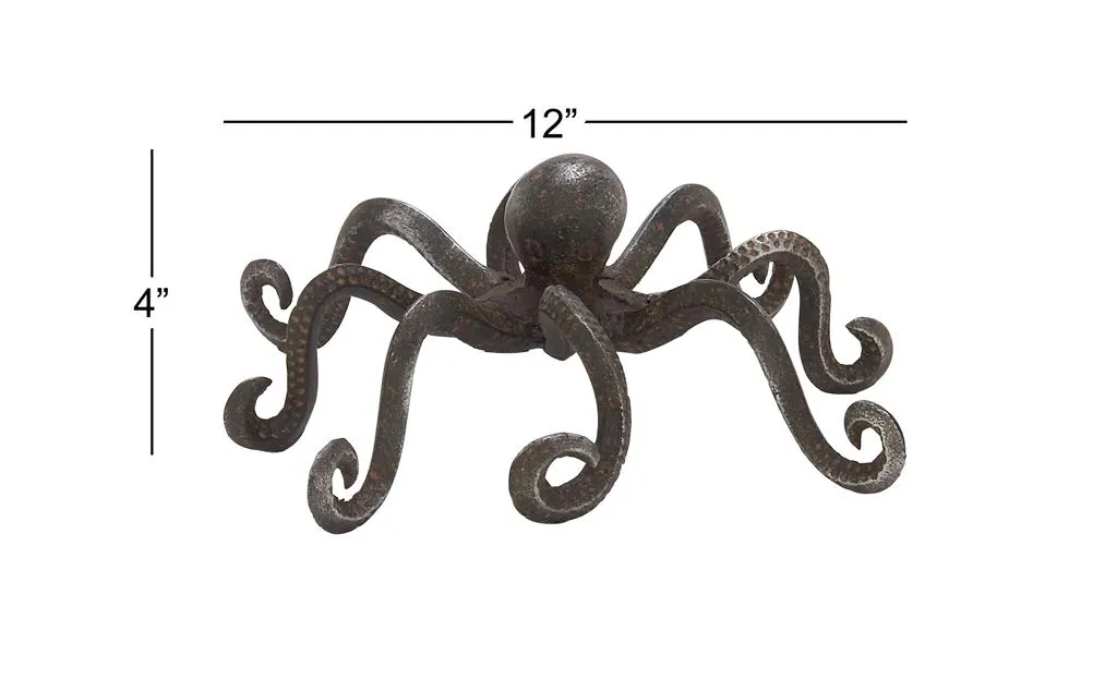 BLACK METAL OCTOPUS SCULPTURE WITH LONG TENTACLES AND SUCTIONS DETAILING