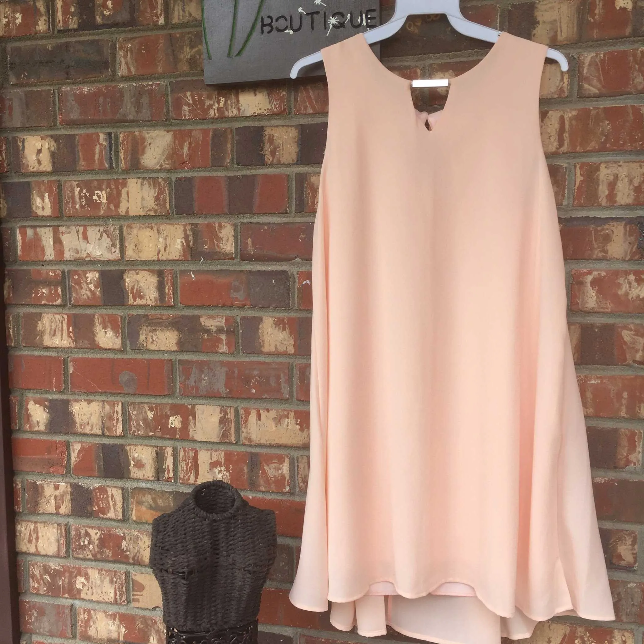 Dreamsicle Peach Solid Key-hole Shift Dress