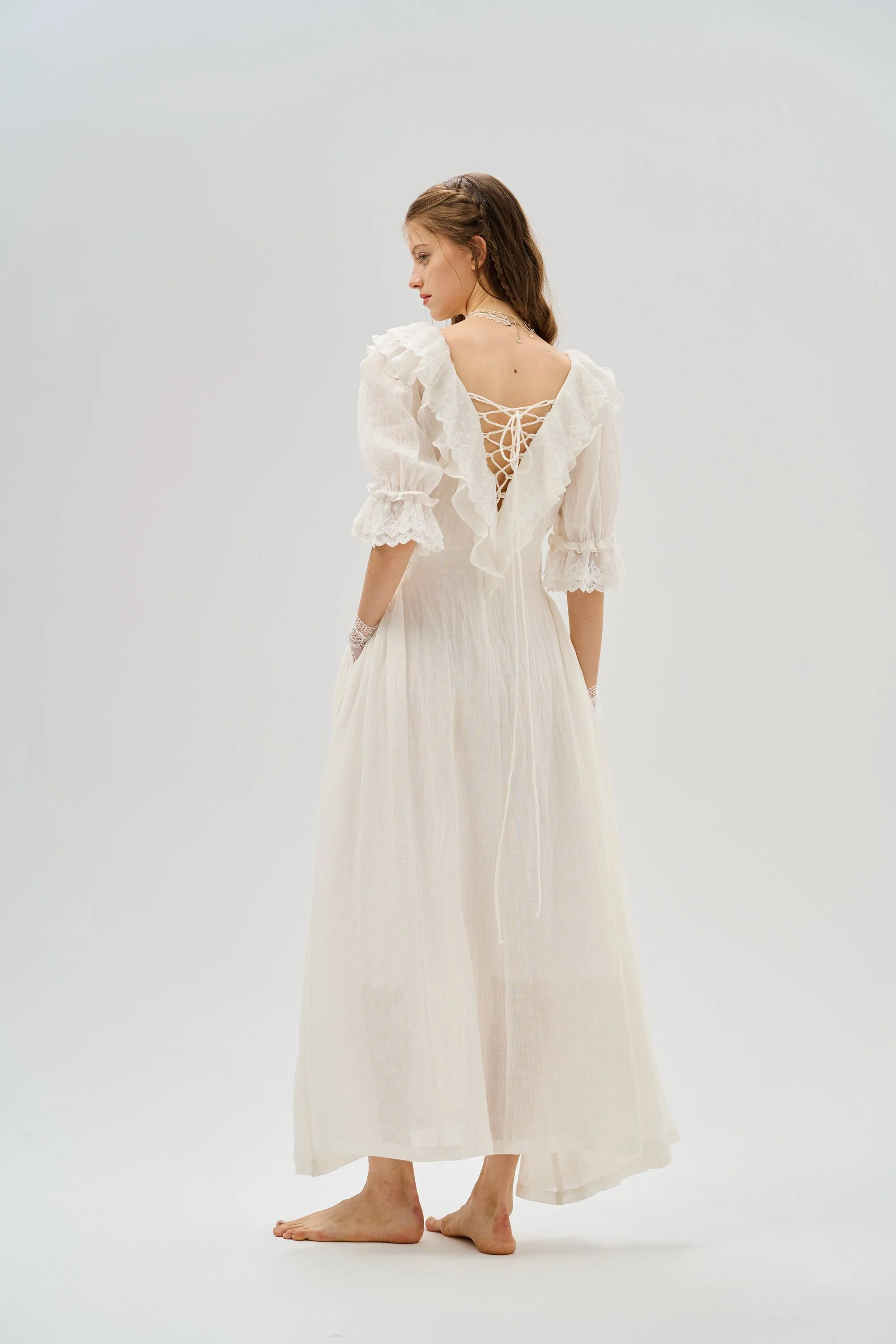 Elysia 15 | Lace-up linen flared dress