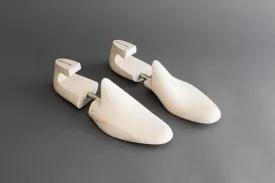 Fitted Shoe Trees For The Traveller Last