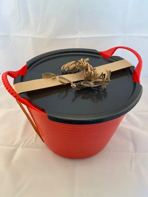 Gift Bucket - Red Small