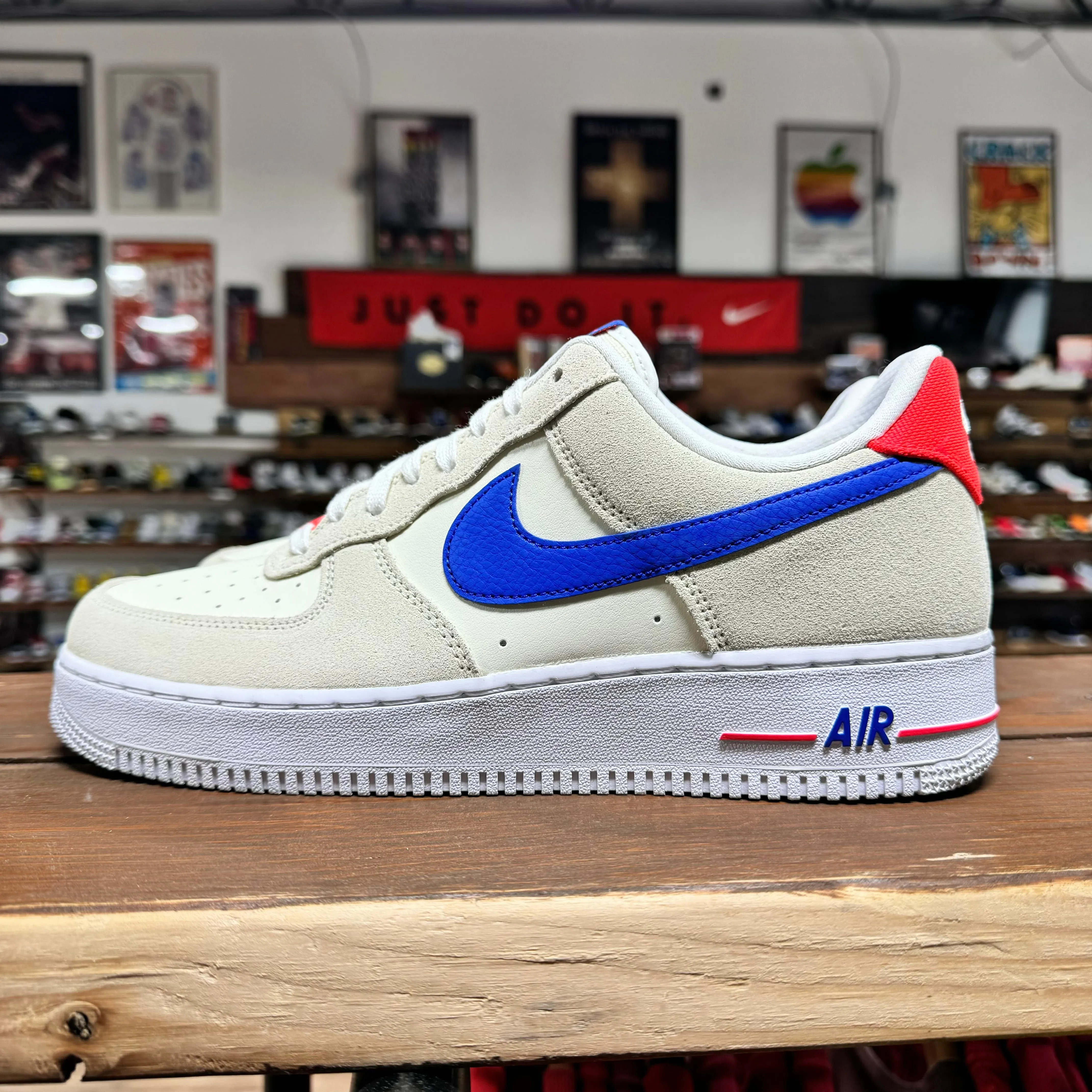 Nike Air Force 1 Low 'Coconut Milk' Size 10