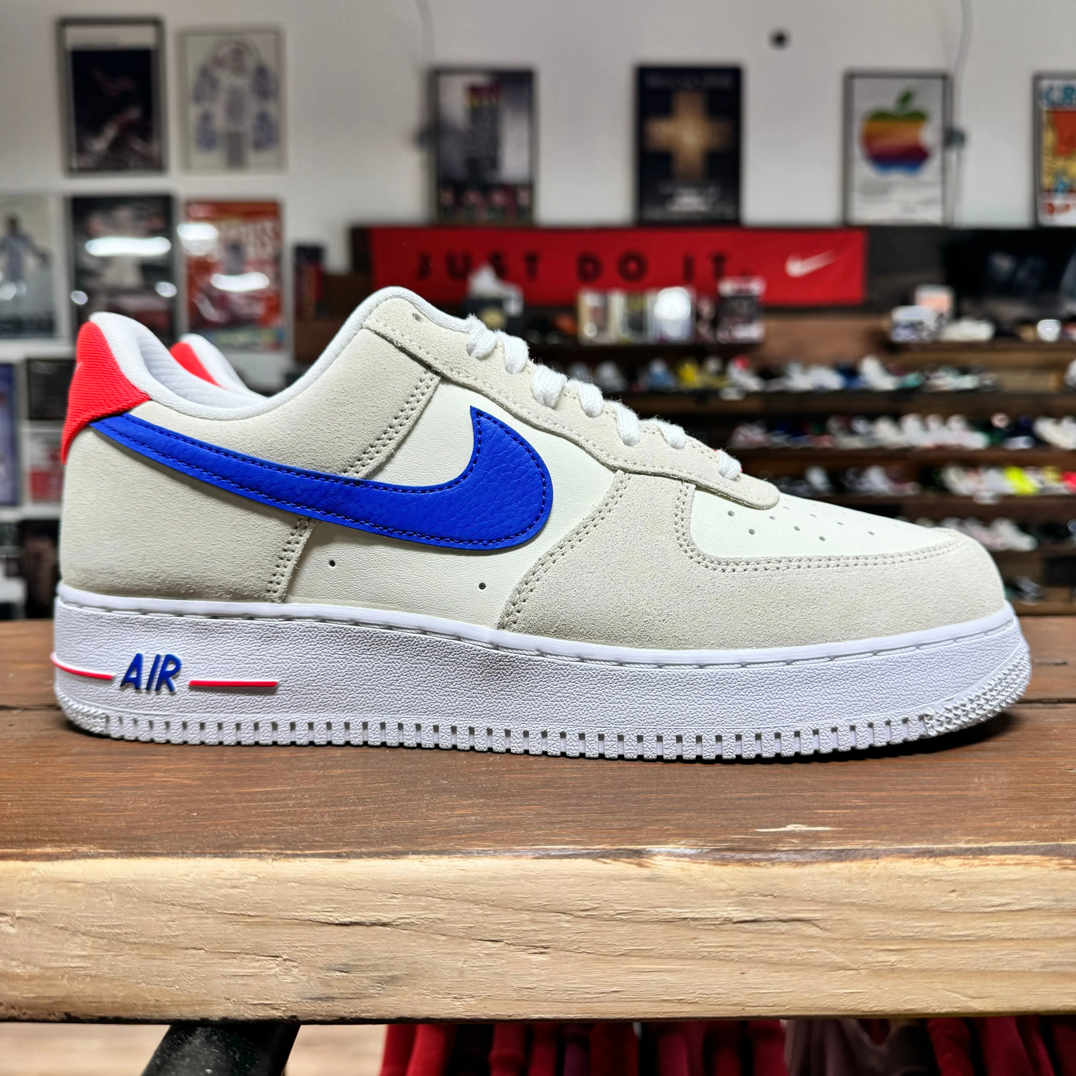 Nike Air Force 1 Low 'Coconut Milk' Size 10