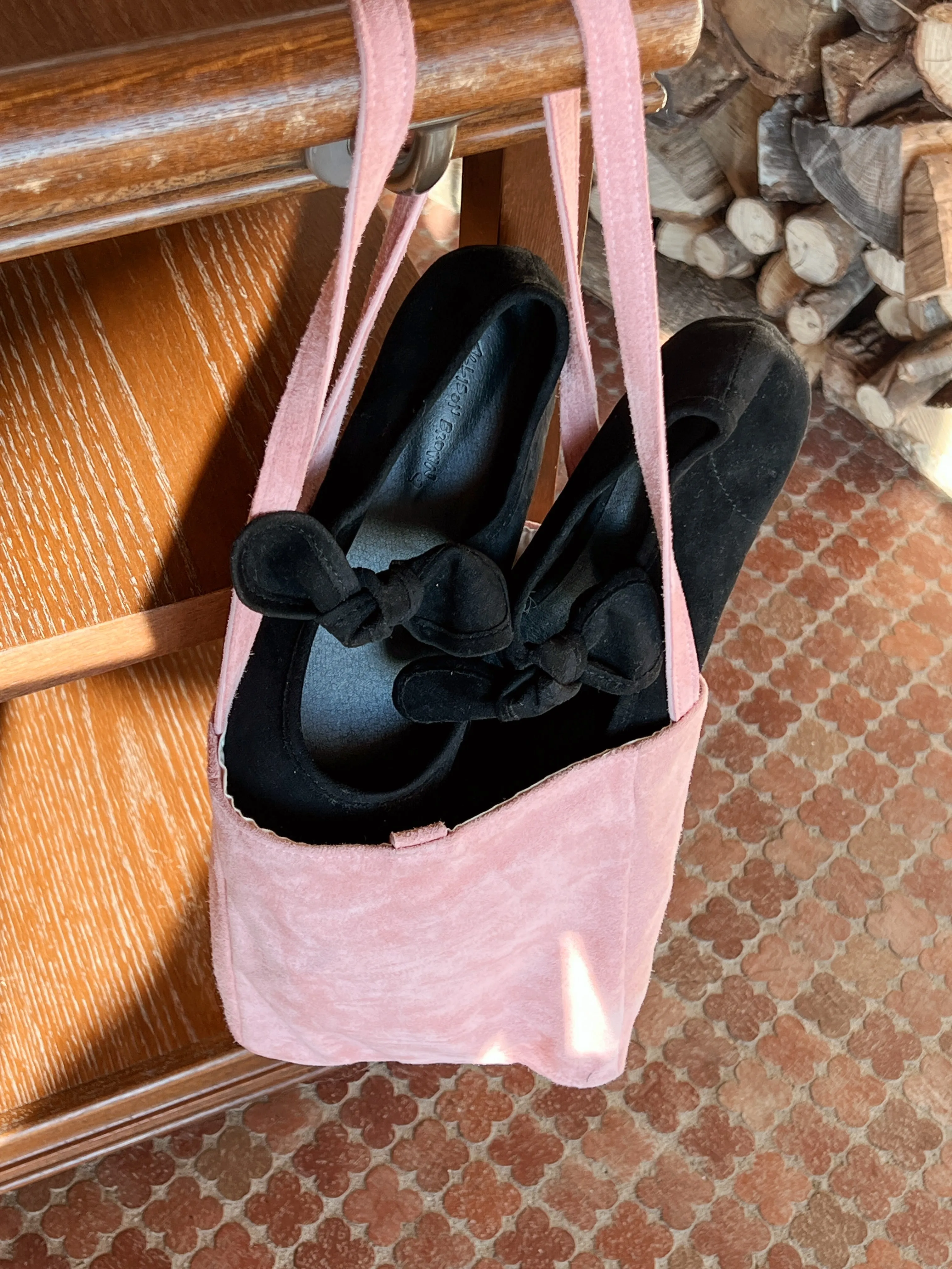 Point Ribbon Ballet Shoes