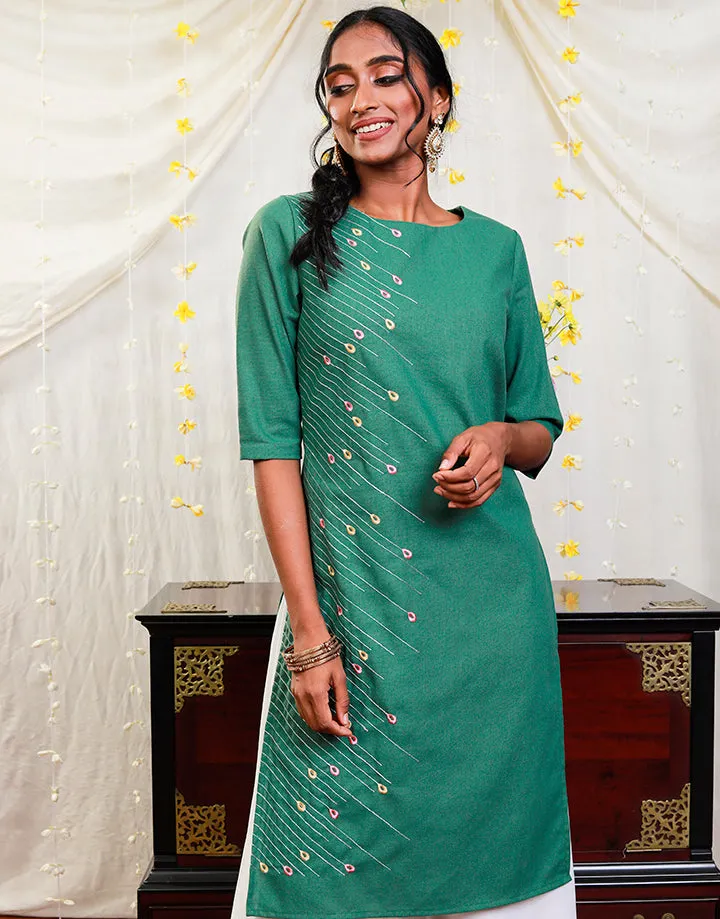 Round Neck Kurtha with Embroidery