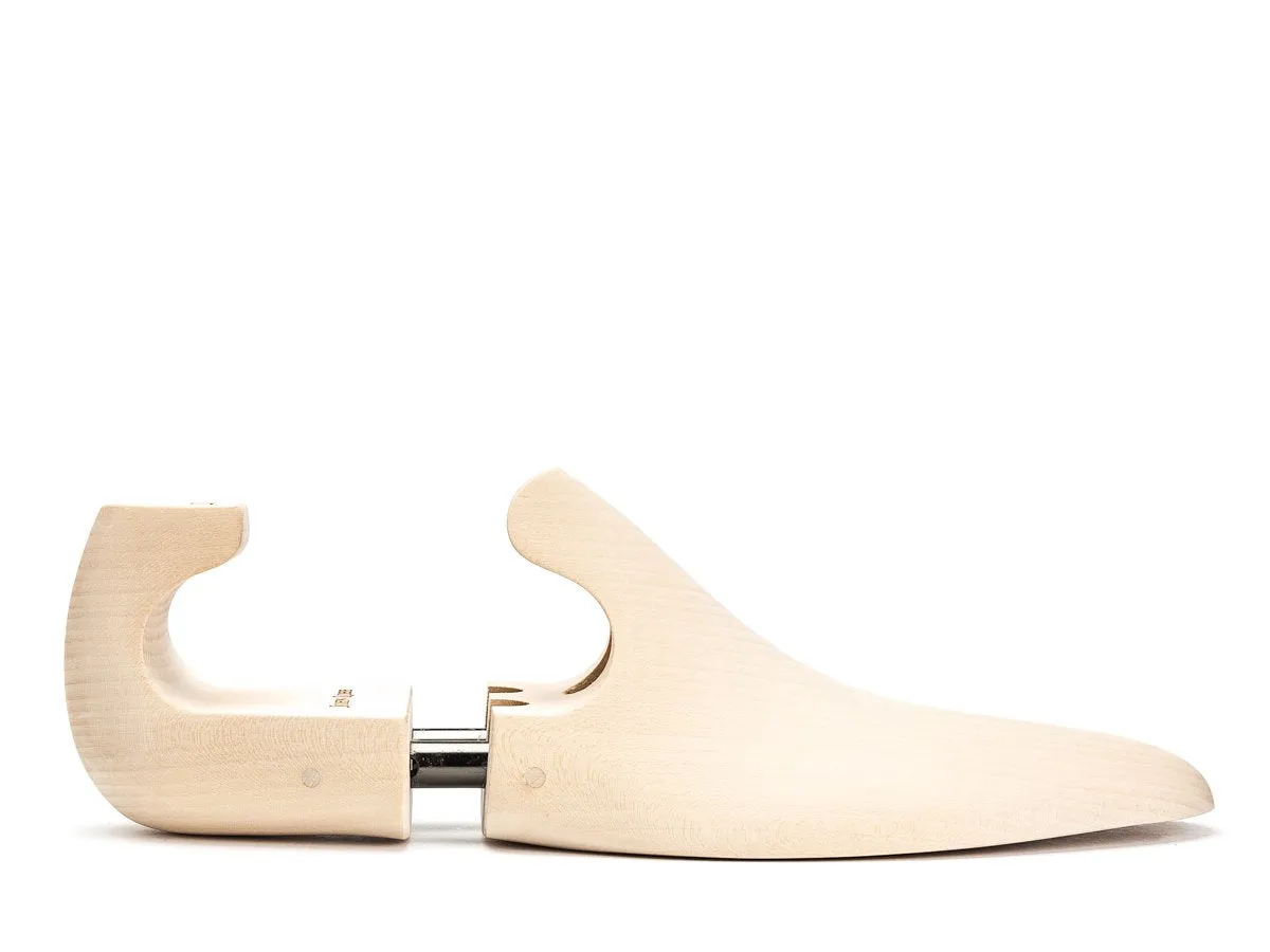 Shoe Trees E