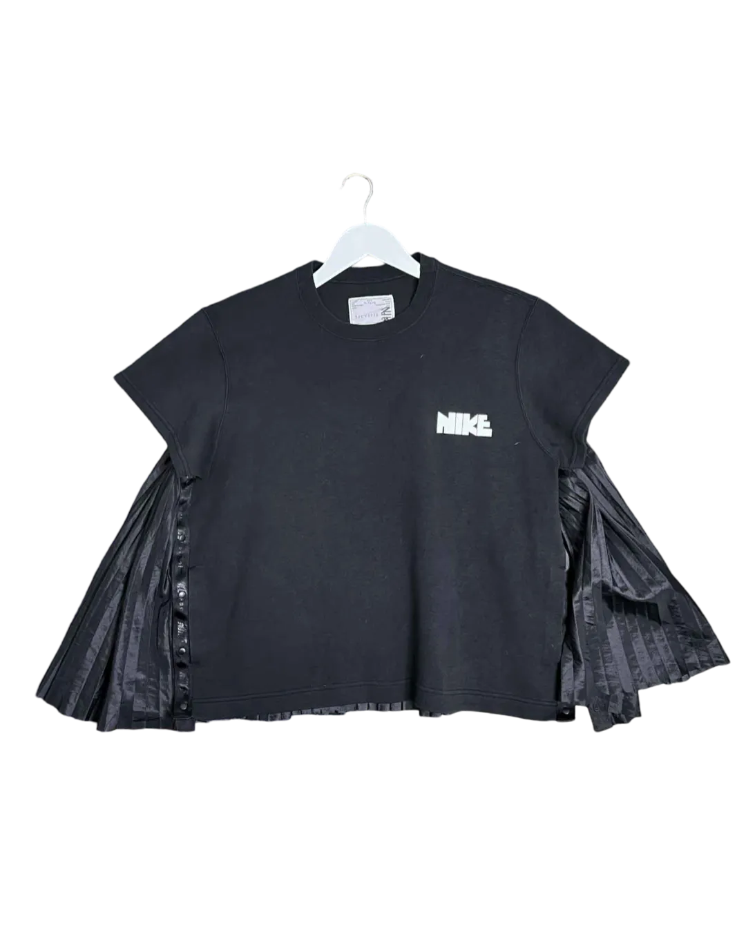 Size XL - Nike X Sacai Black Top