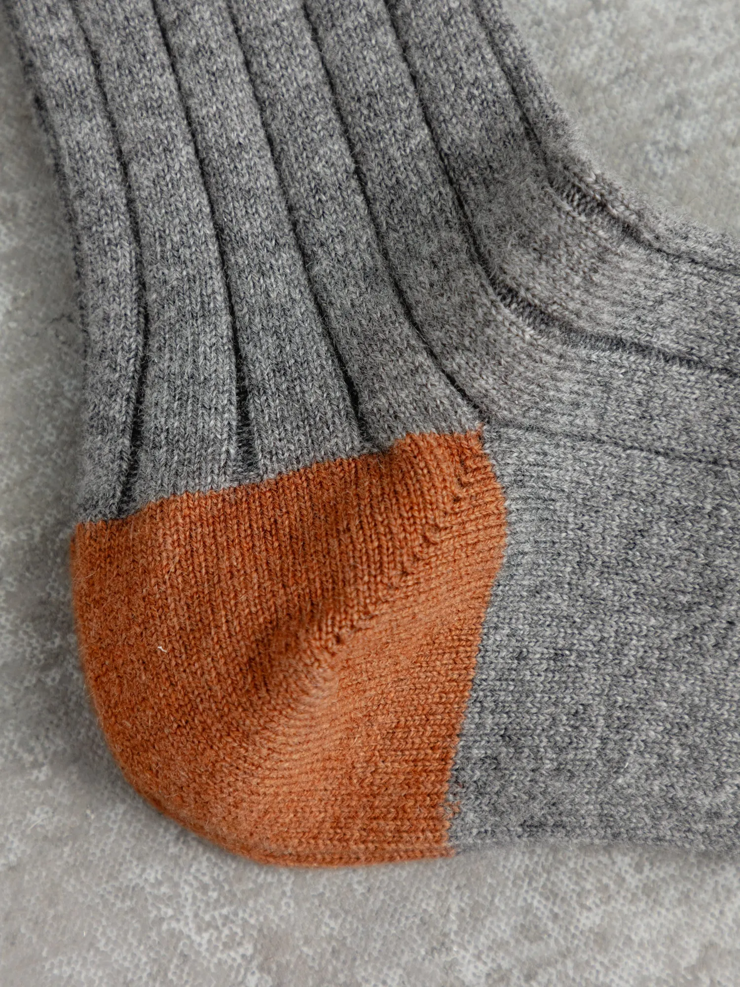 The Cashmere Socks - Cobble Grey